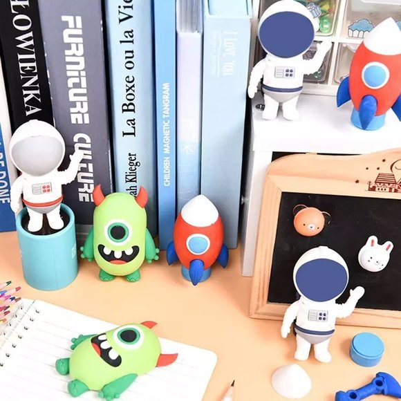 Astronaut Monster Space Eraser for Schooling Kids - Pack of 1 - Picture 7 of 8